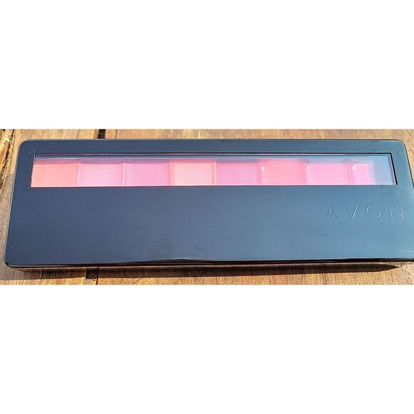 Avon Eight in One Lip Color Palette PINK Ribbons 8 in 1 New in Box NOS HTF - Picture 4 of 4
